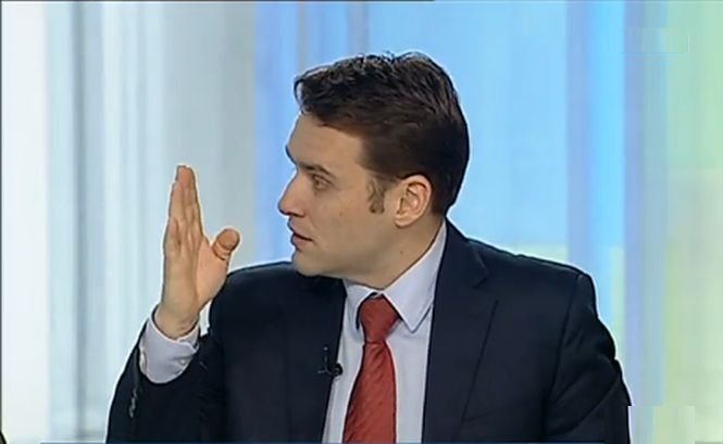 Dispută Dan Şova-Radu Tudor pe tema deschiderii de noi secţii de vot în diaspora