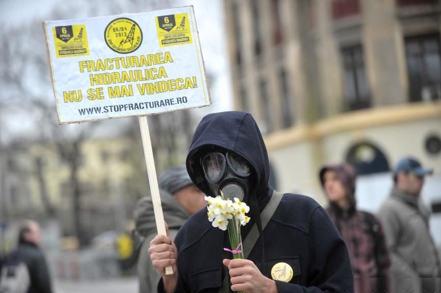 Reacţia Chevron la declaraţiile premierului Ponta privind potenţialul de gaze de şist al României