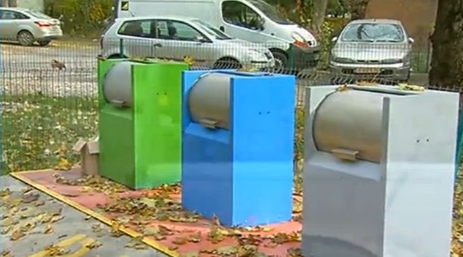 Ghenele din blocuri, folosite pentru aruncarea gunoiului, ar putea dispărea