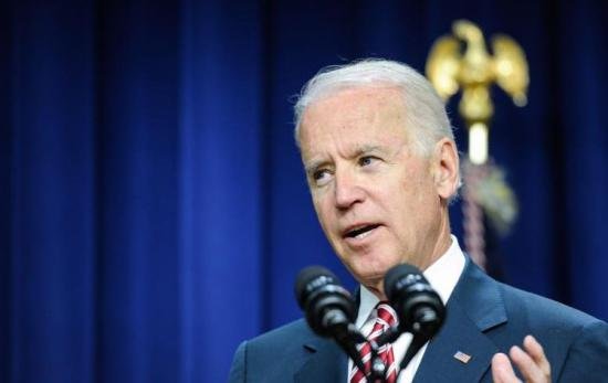 Joe Biden avertizează: Rusia se expune unor noi sancţiuni. Este crucial să îşi respecte angajamentele 