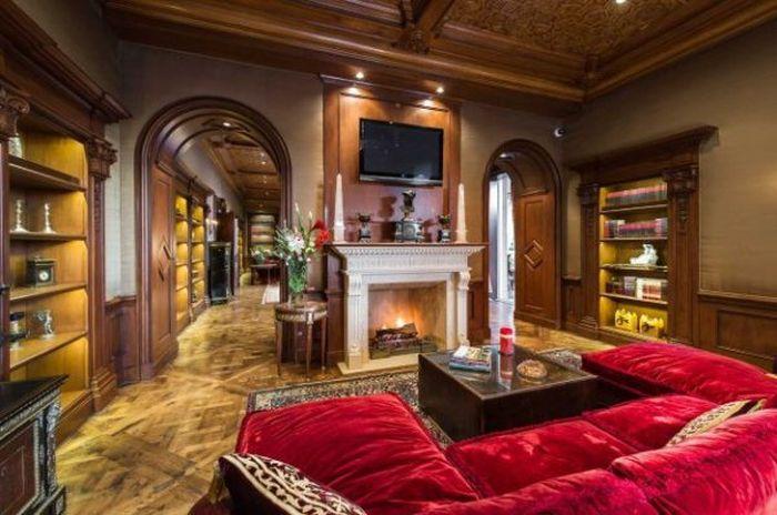 Aşa arată cea mai SCUMPĂ casă din America. Dormitorul matrimonial măsoară 465 de metri pătraţi 283356