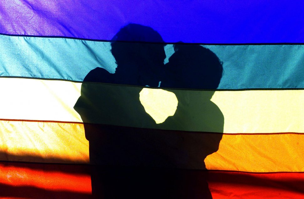Kansas devine al 33-lea stat american în care căsătoria gay devine legală, printr-o decizie a Curţii Supreme a SUA 
