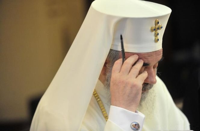 Patriarhia, supărată pe decizia CCR privind orele de religie în şcoli: discriminatorie şi umilitoare