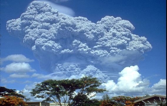 STUDIU: Erupţiile vulcanice de intensitate redusă ar putea să încetinească încălzirea globală