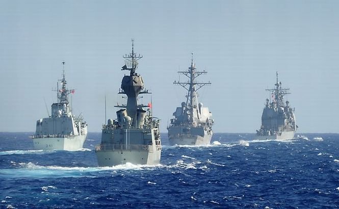 Rusia îşi retrage navele de război din preajma Australiei