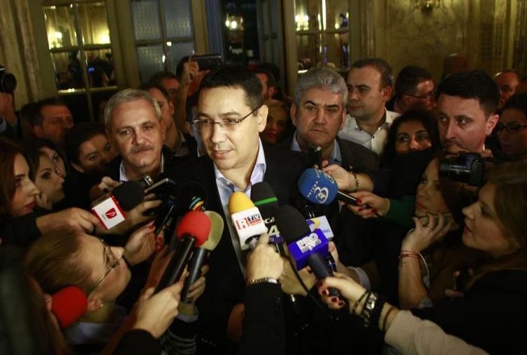 Se ascut săbiile în PSD. Victor Ponta, aşteptat să facă ordine în partid