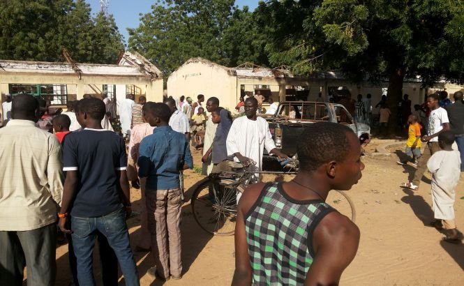 2 sinucigaşe au UCIS peste 30 de persoane într-o piaţă aglomerată din Nigeria