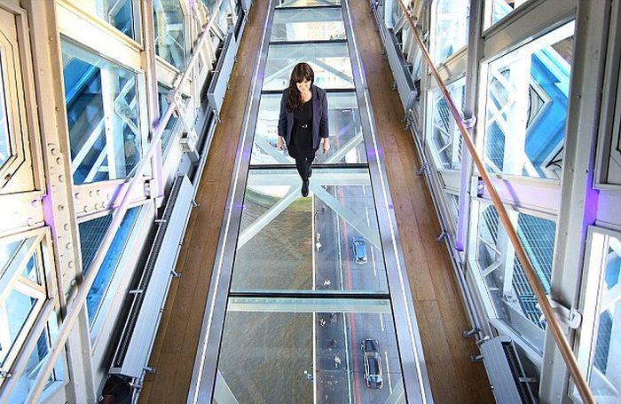 Cum şi-au bătut joc englezii de unul din simbolurile Londrei: "Era mort de BEAT" 285290