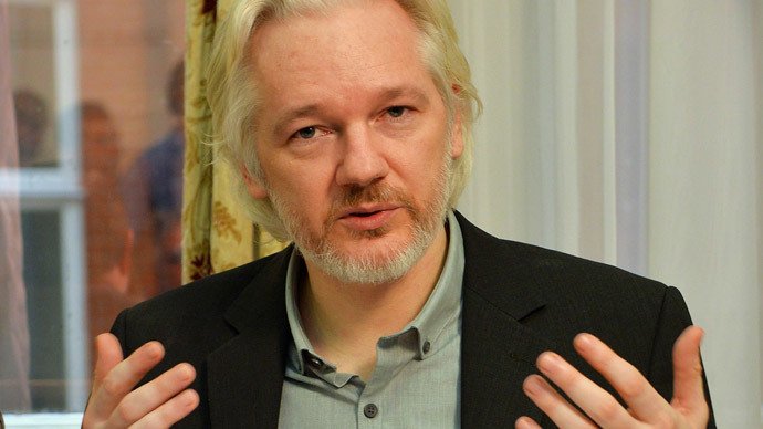 Julian Assange acuză Google de colaborare cu serviciile secrete americane 