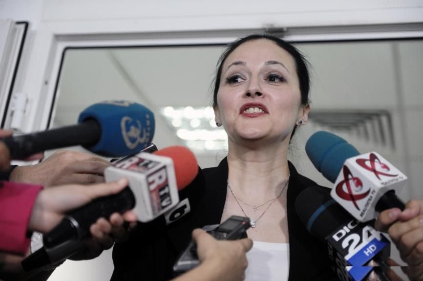 Fosta şefă a DIICOT Alina Bica rămâne în arest preventiv