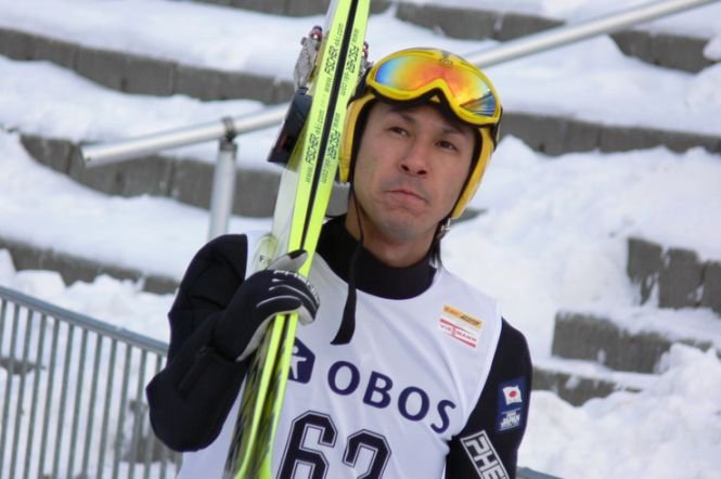 Noriaki Kasai, cel mai vârstnic câştigător al unui concurs din cadrul Cupei Mondiale de sărituri cu schiurile