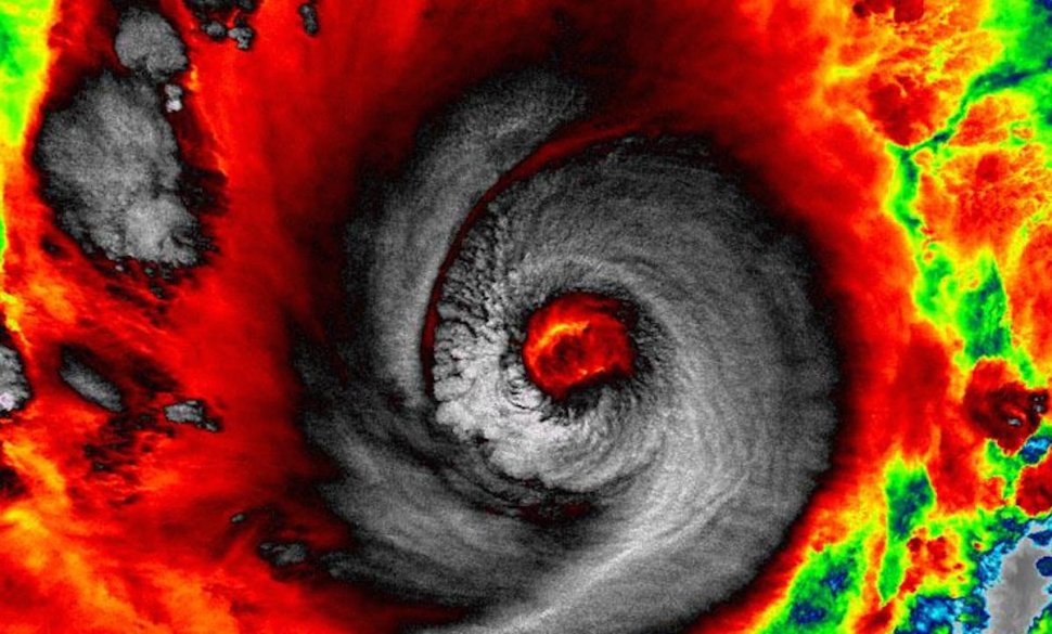 Cursă devastatoare către moarte. Taifunul Hagupit a provocat dezastru în Filipine