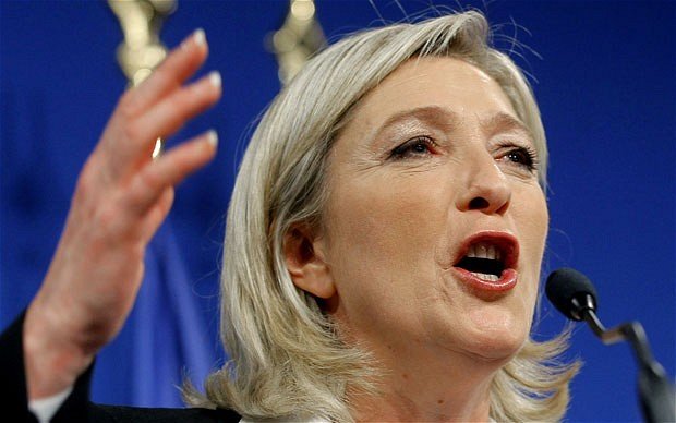 Marine Le Pen: &quot;Globalizarea este o barbarie, corporaţiile multinaţionale conduc lumea&quot;