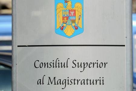 Supreme Council of Magistracy: Ponta, Basescu and Macovei affected independence of judiciary 