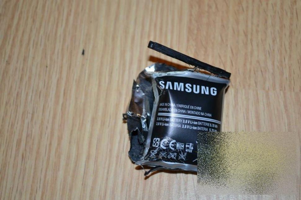 Ce i s-a întâmplat acestei tinere, DUPĂ ce a făcut această poză cu telefonul. "Se putea termina TRAGIC" 287284