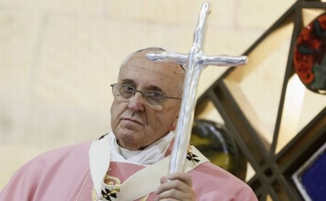 Papa Francisc condamnă atacurile teroriste din ultimele zile