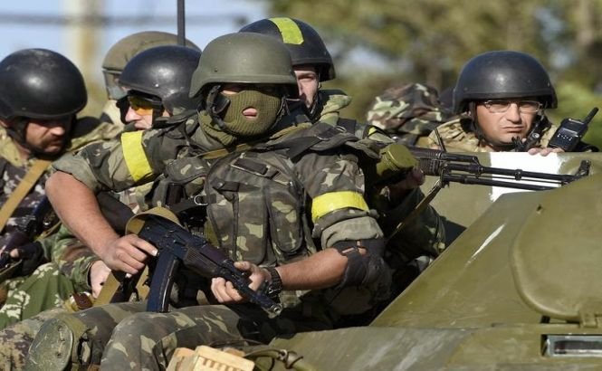 Ucraina. 162 de militari au murit şi 300 au fost răniţi după încheierea armistiţiului cu separatiştii