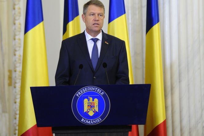 Bloomberg: Preşedintele tăcut al României s-a angajat să lupte împotriva corupţiei