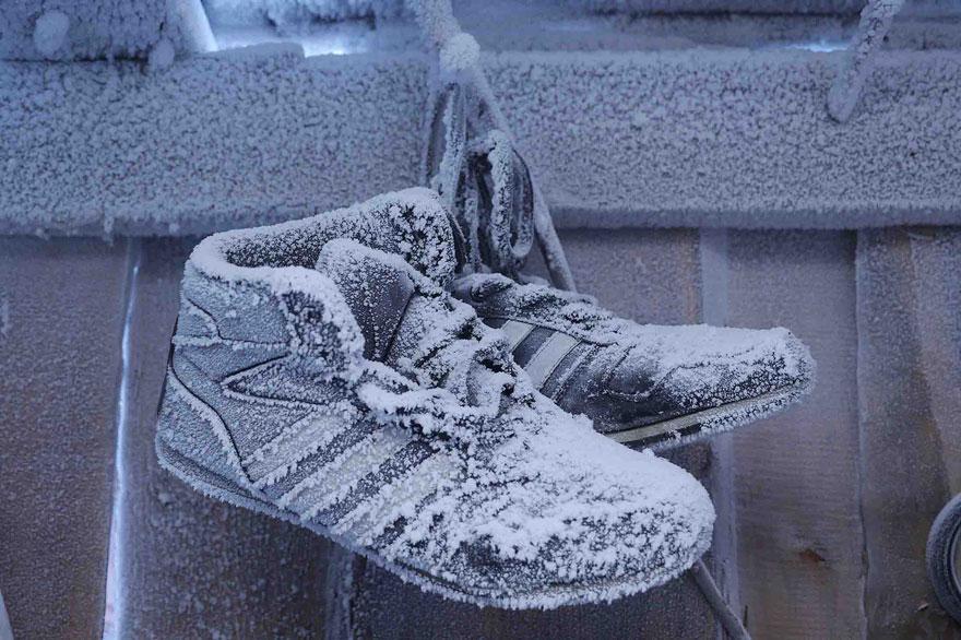 "E atât de frig încât ţi se lipesc buzele". Aici este polul FRIGULUI de pe Terra 288605