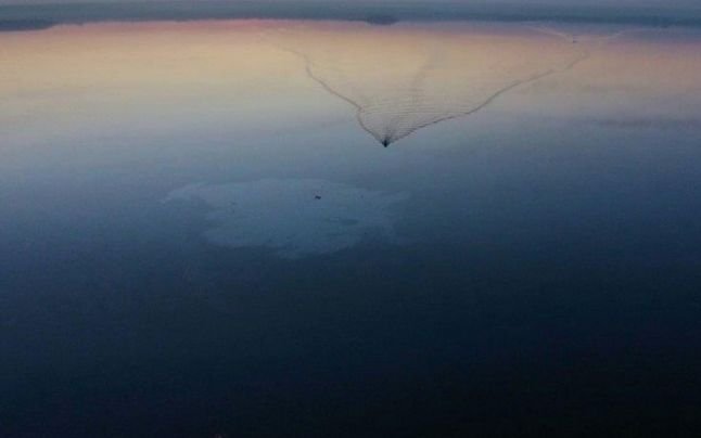 Minutele dinaintea ÎNTUNERICULUI. Proprietarul dronei care a filmat deasupra Lacului Siutghiol spune că mai are imagini NEDIFUZATE până acum
