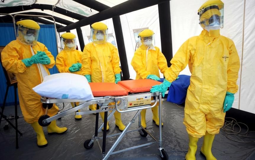 Sierra Leone izolează nordul ţării, în încercarea de a controla epidemia de Ebola