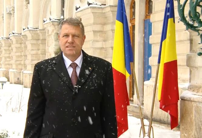 Klaus Iohannis, mesaj cu prilejul Anului Nou: Aş vrea ca 2015 să fie începutul acelei Românii a normalităţii