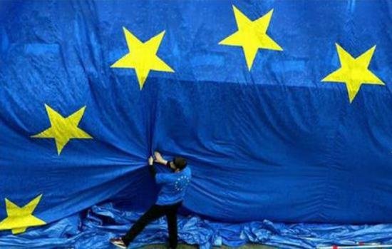 Ambasador britanic: UE ar putea renunţa la MCV pentru România