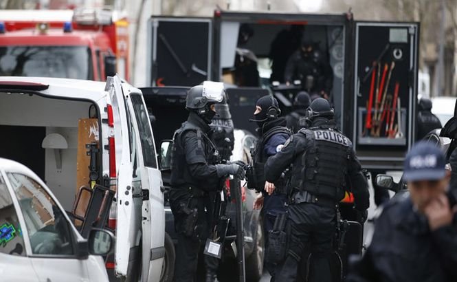 CRIZELE TERORISTE DIN FRANŢA au luat sfârşit. Toţi cei trei atacatori AU FOST UCIŞI