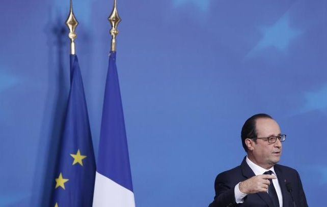 Hollande: Franţa a făcut faţă atacurilor teroriste. Suntem mândri de eficienţa forţelor de ordine