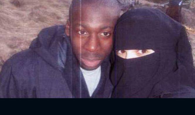 Poliţia franceză rămâne în alertă. Hayat Boumedienne, tânăra care l-a ajutat pe autorul atacului de la magazinul din Paris, este în continuare căutată 290492