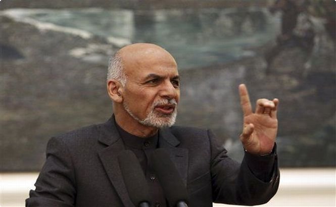 După 3 luni de instabilitate politică, preşedintele Afganistanului a numit un Guvern format din 25 de miniştri