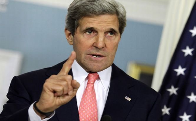 Kerry cere Pakistanului să combată echitabil TOATE reţelele şi grupările teroriste din regiune