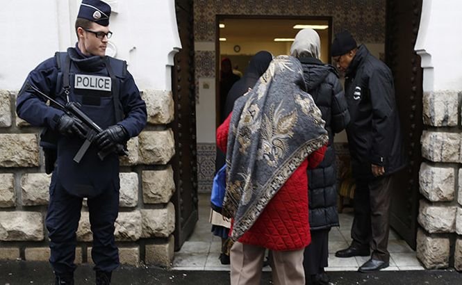 Peste 50 de incidente ISLAMOFOBE au fost înregistrate după atentatul de la Charlie Hebdo