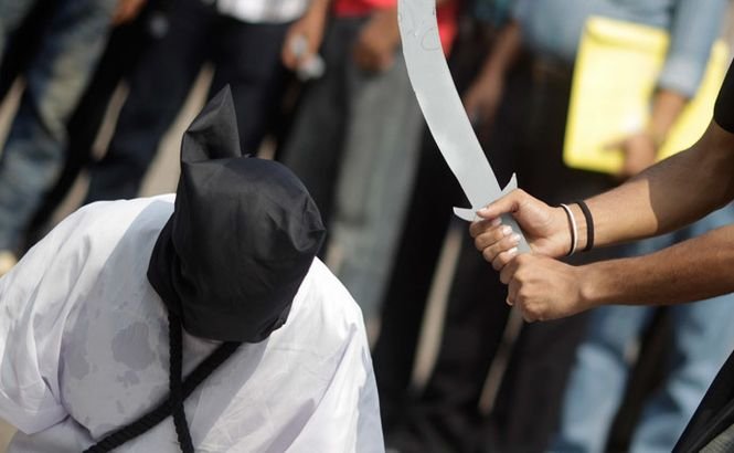 Arabia Saudită. Un bărbat a fost arestat pentru că a filmat EXECUŢIA prin DECAPITARE a unei femei