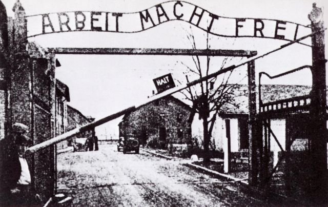 Cum am evadat de la Auschwitz: povestea lui Kazimierz Piechowski
