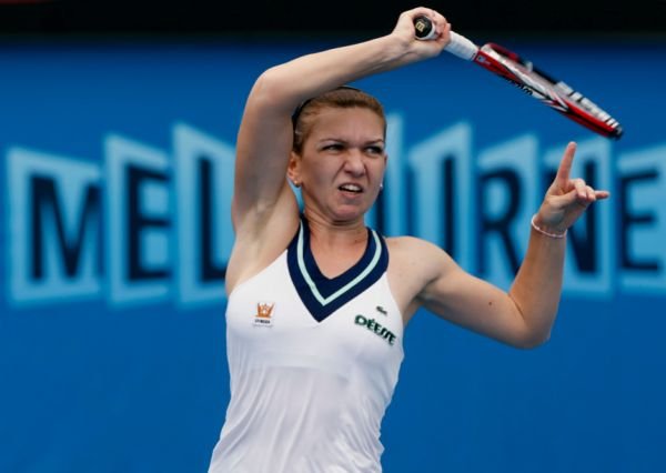 Victorie la debutul Australian Open pentru Simona Halep. A învins-o în două seturi pe Knapp