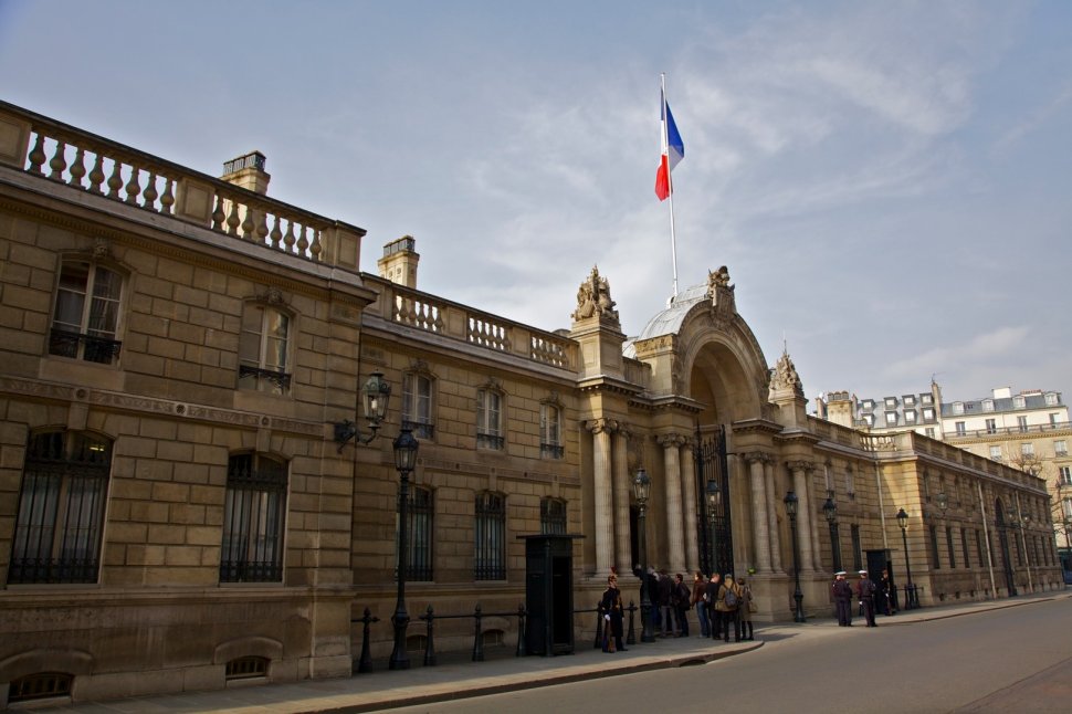 O dronă a survolat Palatul Elysee în noaptea de joi spre vineri, anunţă preşedinţia franceză