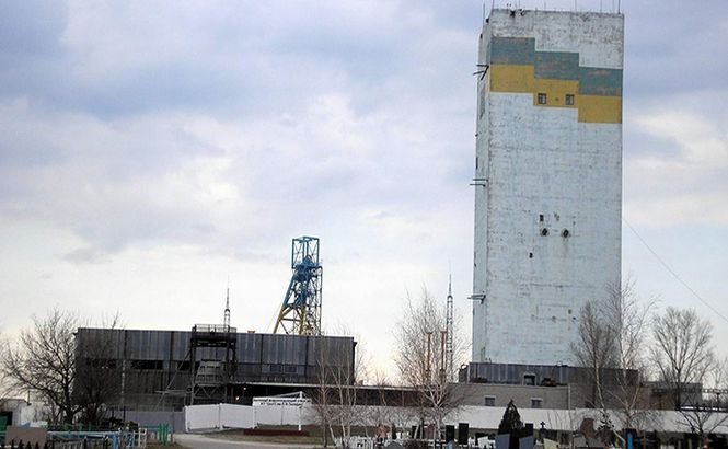 500 de mineri sunt blocaţi în subteran, după ce artileria ucraineană a bombardat o staţie de electricitate