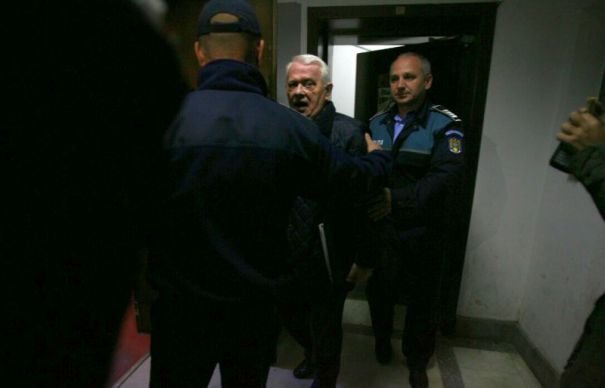 Viorel Hrebenciuc rămâne în arest. Magistraţii au dat verdictul