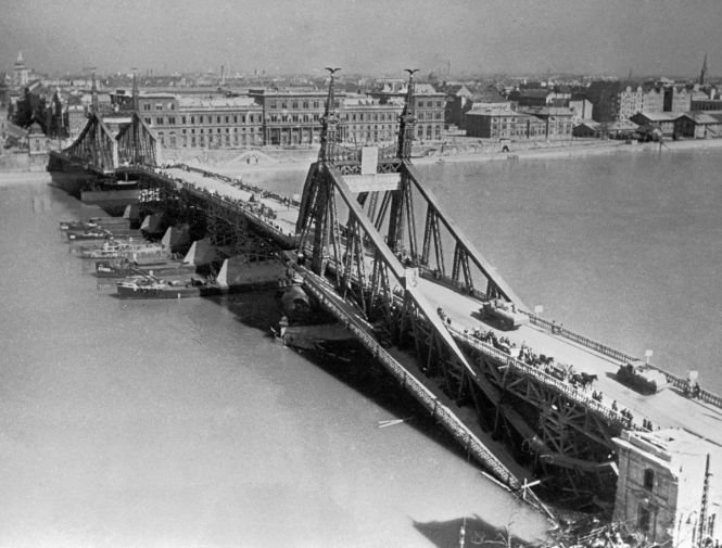Bătălia Budapestei, Stalingradul de la Dunăre