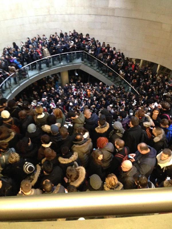 Paris. Grevă spontană în sistemul public de transport în comun, declanşată de o altercaţie violentă dintre un conductor şi un pasager 293071