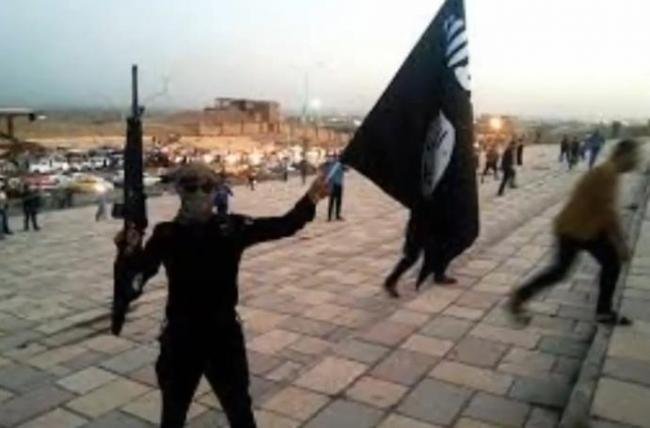Statul Islamic, noi AMENINŢĂRI la adresa Franței. Musulmanii îndemnaţi &quot;să îi ia la ţintă&quot; pe cei care au defilat la marşul solidariţăţii