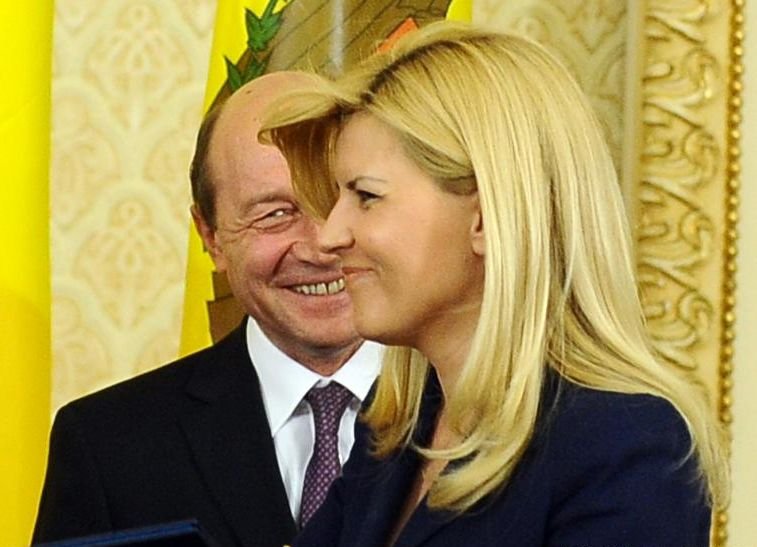 Subiectiv: De ce tace Traian Băsescu, după scandalul declanşat de Elena Udrea