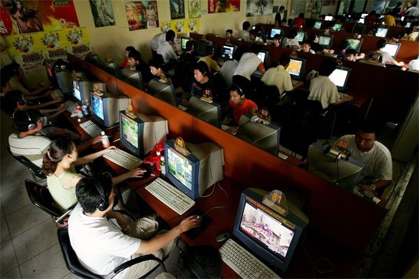Câţi utilizatori de internet are China? De aproape 30 de ori populaţia României