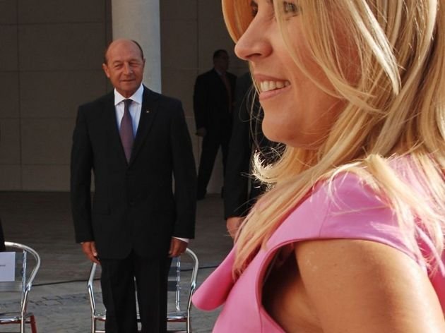 DOVADA că Traian Băsescu e implicat în dosarul &quot;Gala Bute&quot;. Era prezent când Udrea a făcut MODIFICAREA