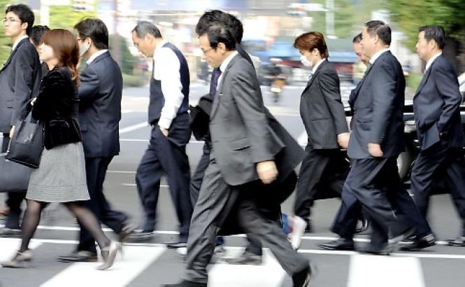 Prea multă muncă strică! Japonia îşi va obliga angajaţii să îşi ia concediu de odihnă