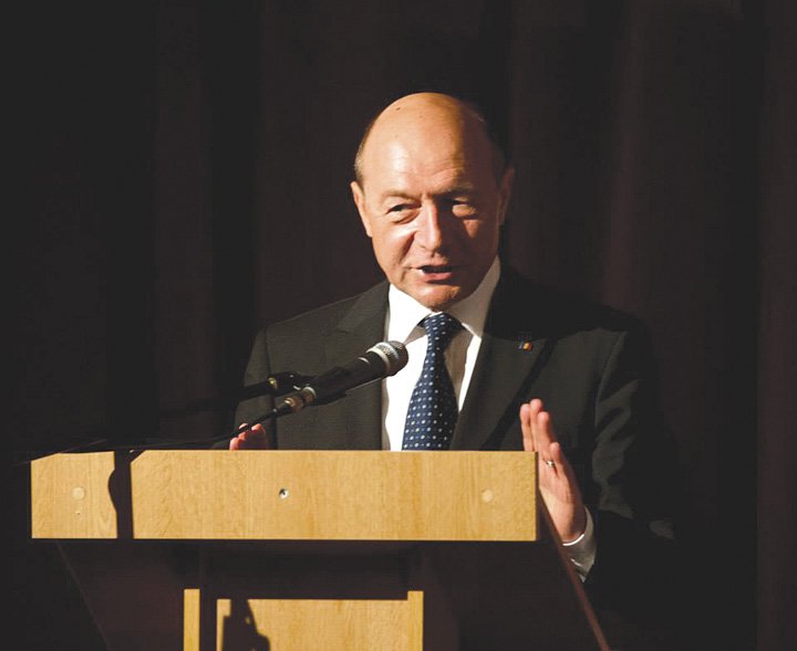 BOMBA pe care o aruncă Traian Băsescu. Ce a anunţat fostul preşedinte că va face în curând