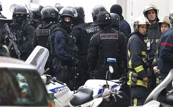 Parisul INTERZICE filmarea scenelor de acţiune pe străzile oraşului. &quot;Actorii-poliţişti pot fi confundaţi cu teroriştii&quot;