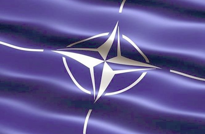 Victor Ponta, pe Facebook: Salut decizia înființării unor structuri NATO în România