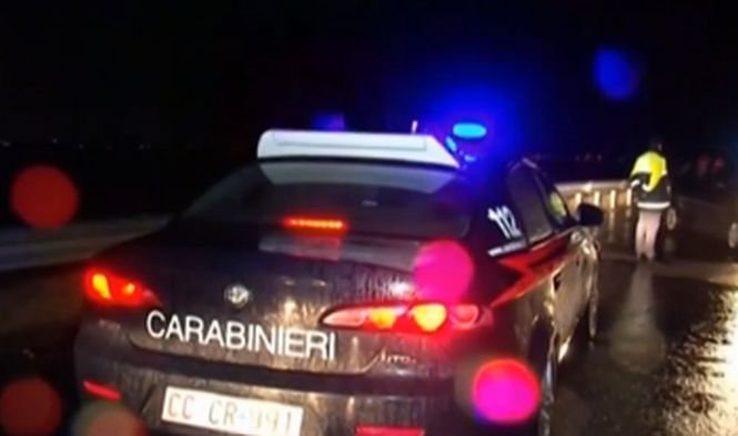 Zeci de minore au fost salvate de poliţiştii italieni din mâinile unor proxeneţi români